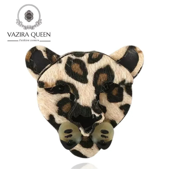 VQ Leopard Brooch - Picture 1 of 5